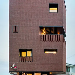 Aparthotel Space In Blackstone, Seoul